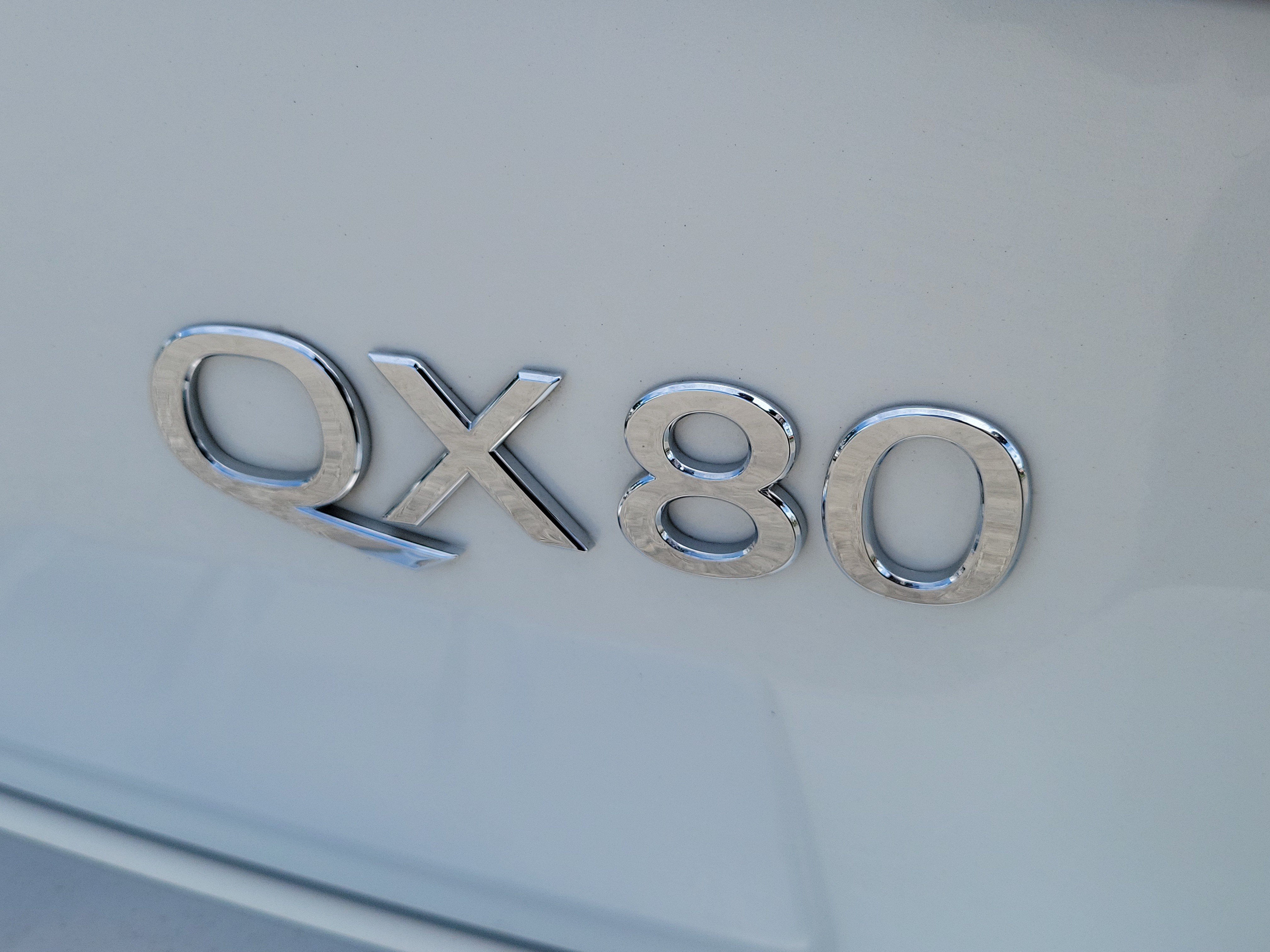 Used 2023 INFINITI QX80 Premium Select w/ Cargo Package AWD/4WD image 10