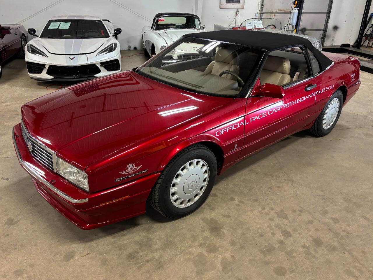 Used 1993 Cadillac Allante FWD image 26