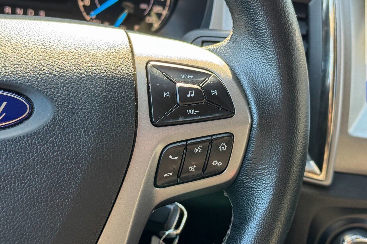 Used 2019 Ford Ranger XLT w/ Equipment Group 302A Luxury AWD/4WD image 31