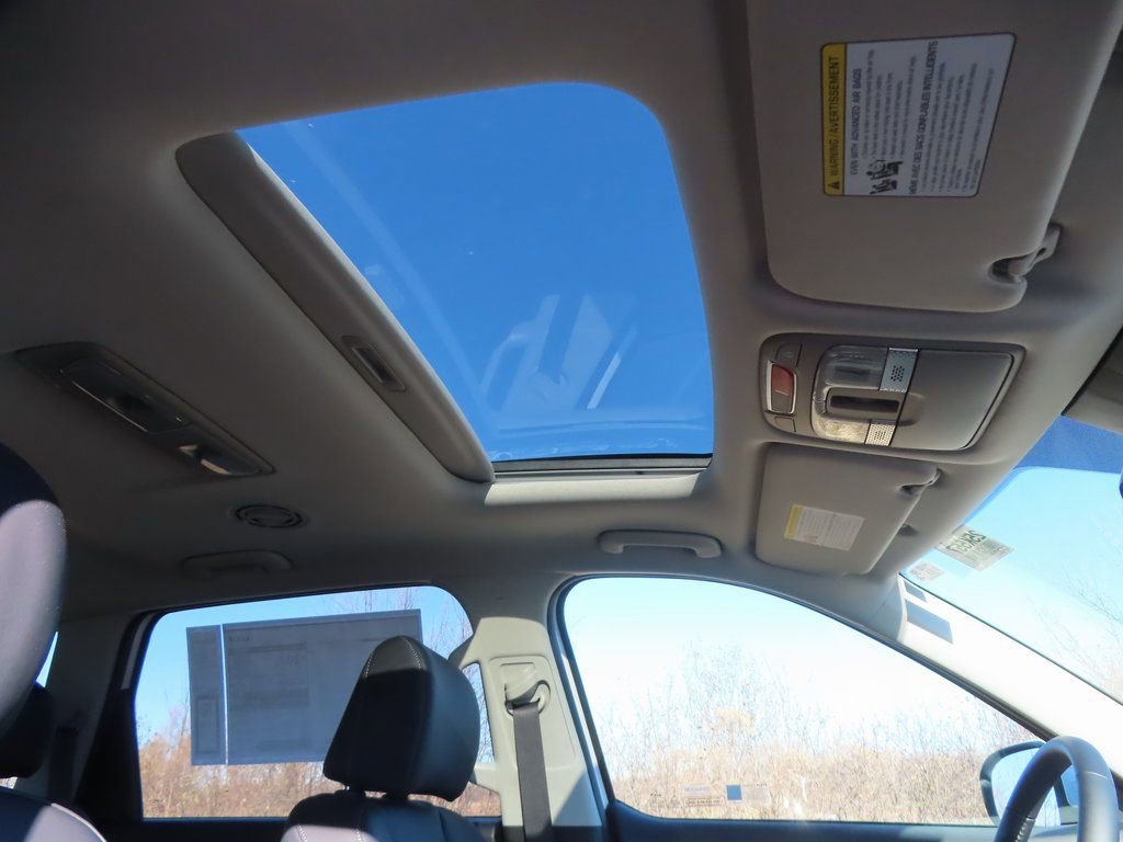 Certified 2025 Kia Telluride S AWD/4WD image 7