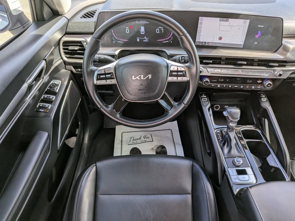 Certified 2024 Kia Telluride S FWD image 15