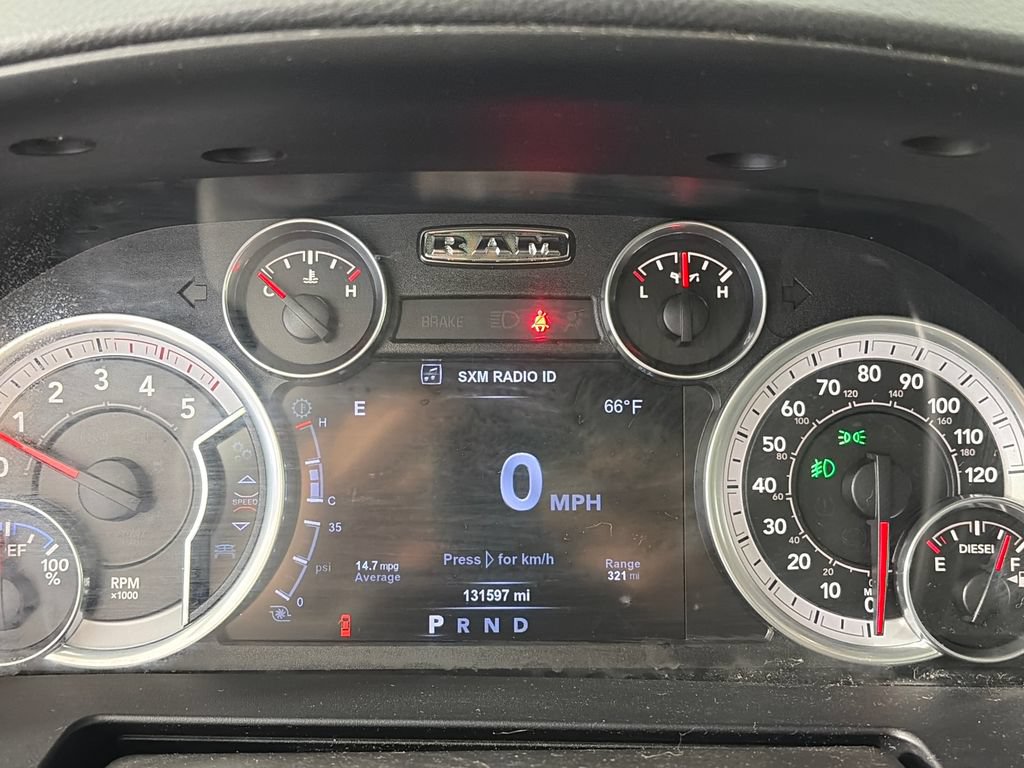 Used 2015 RAM 2500 Laramie w/ Black Appearance Group AWD/4WD image 15