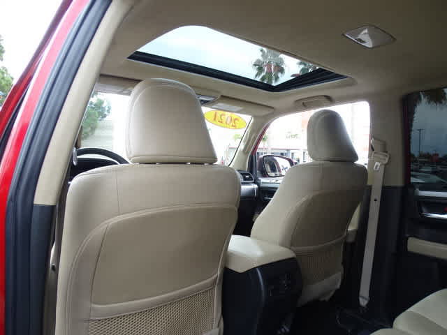 Used 2021 Toyota 4Runner SR5 Premium w/ Moonroof Package RWD image 22