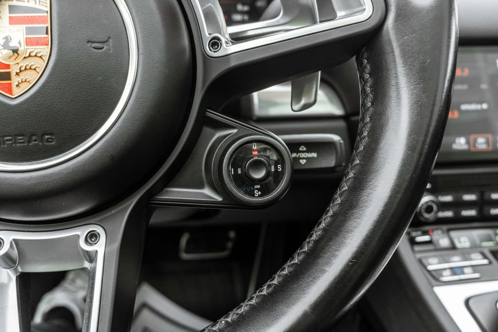 Used 2018 Porsche 718 Boxster GTS RWD image 28