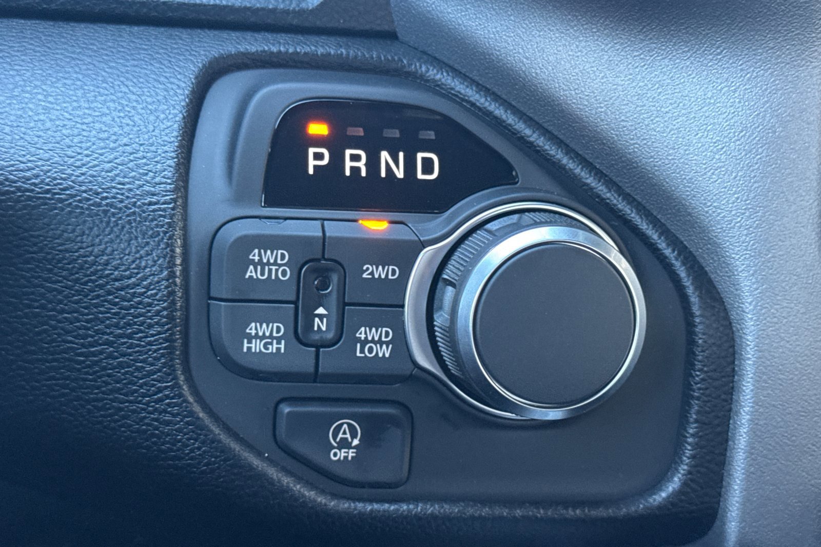 New 2026 RAM 1500 4x4 Crew Cab image 19