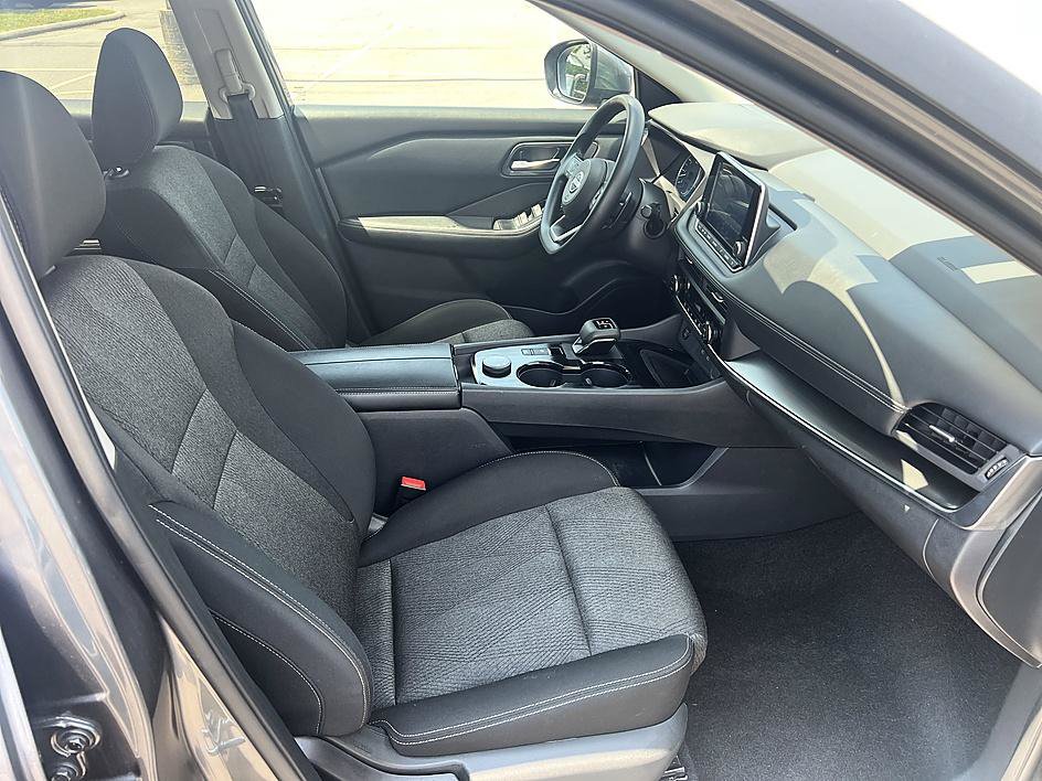 Certified 2024 Nissan Rogue SV AWD/4WD image 17