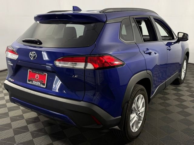 Used 2024 Toyota Corolla Cross LE FWD image 8