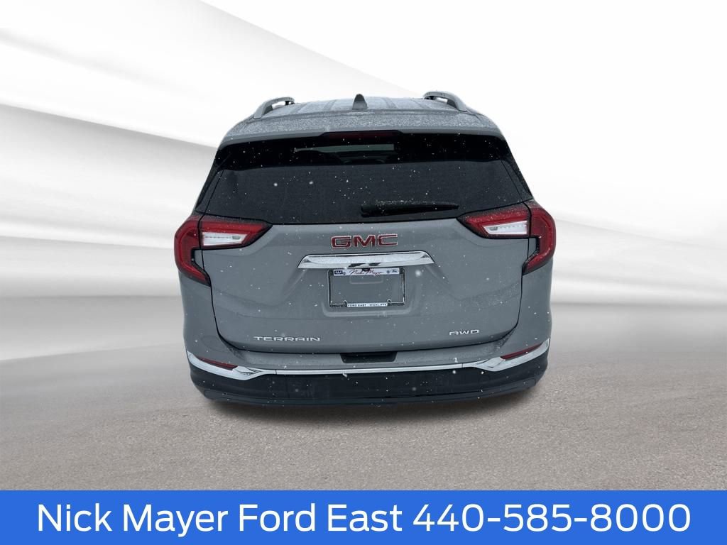 Used 2023 GMC Terrain SLT image 7