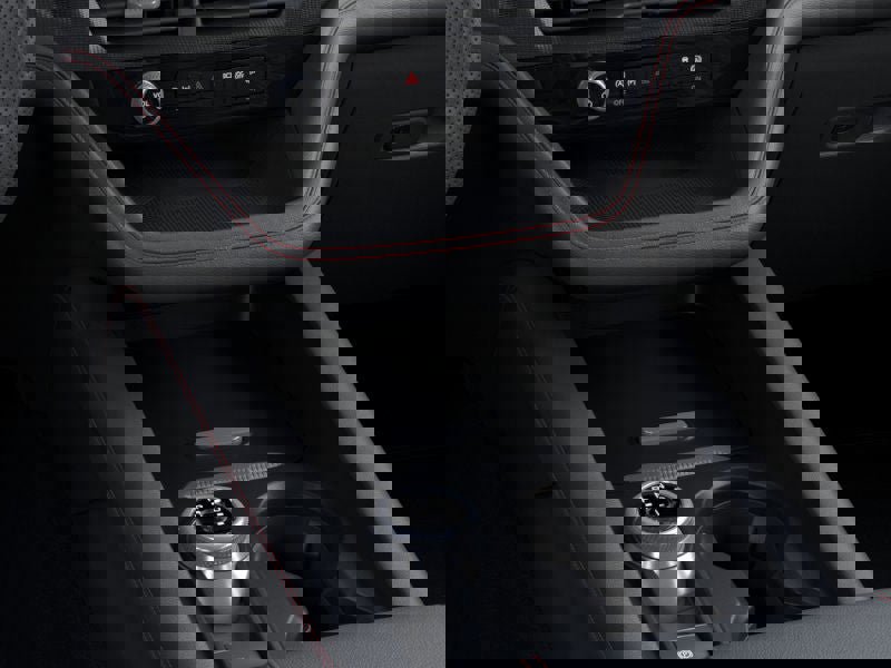 Used 2025 Ford Explorer ST-Line image 15