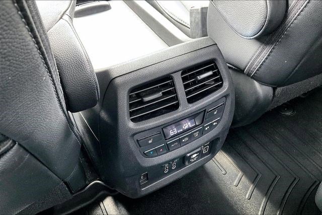 Certified 2020 Honda Pilot Touring image 10