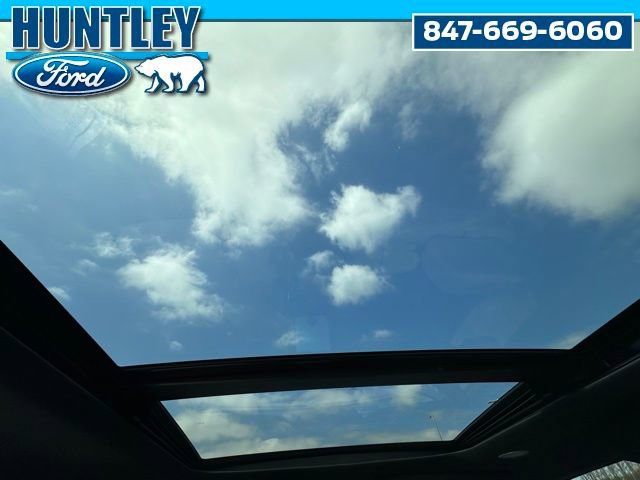 Used 2024 Ford F150 Lightning Platinum image 17