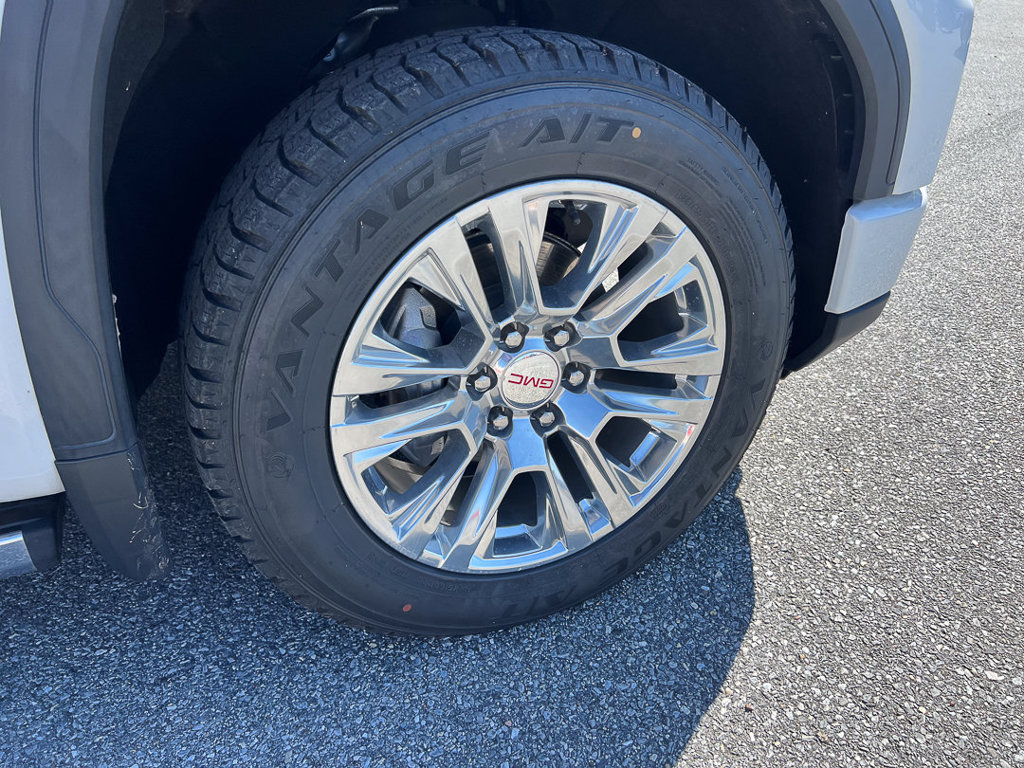 Used 2023 GMC Sierra 1500 Denali AWD/4WD image 12