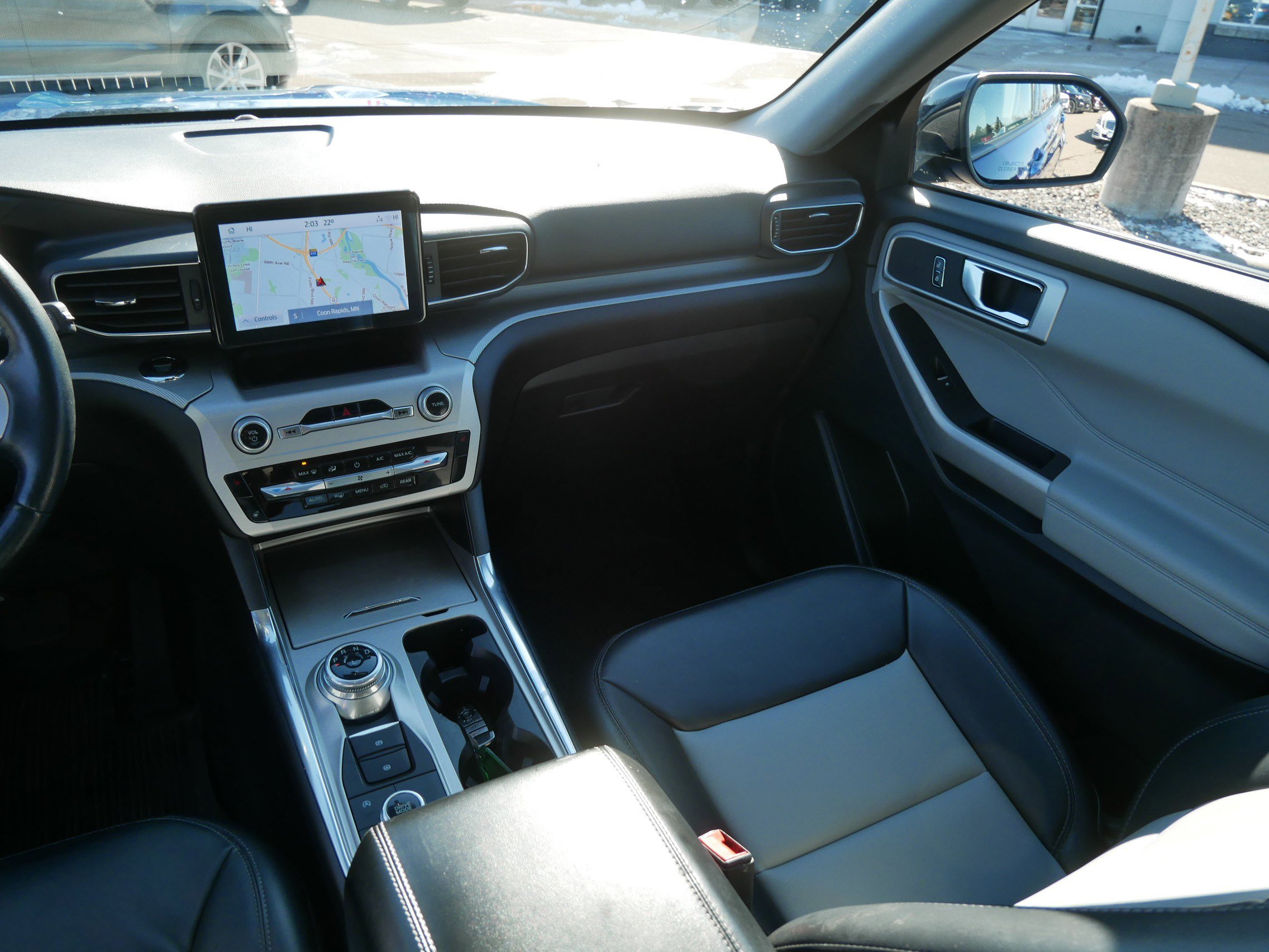 Certified 2022 Ford Explorer XLT w/ Equipment Group 202A image 11