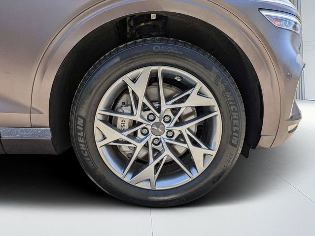 Used 2023 Genesis GV70 2.5T w/ Advanced Package AWD/4WD image 10