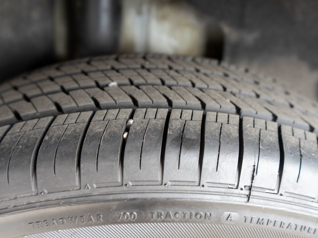 Used 2025 Volkswagen Tiguan S image 29