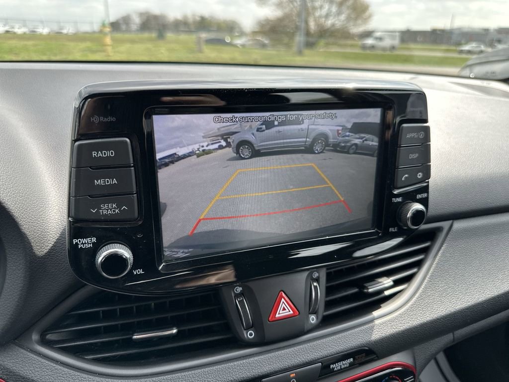 Used 2018 Hyundai Elantra GT Sport image 17