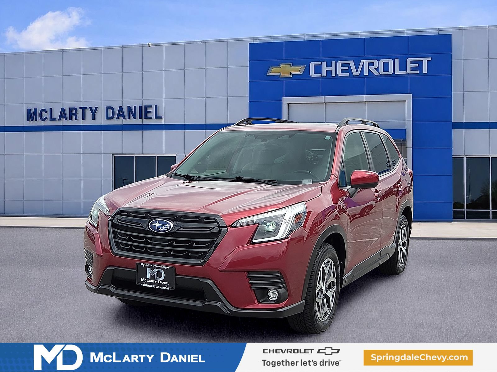 Used 2024 Subaru Forester Premium AWD/4WD image 2