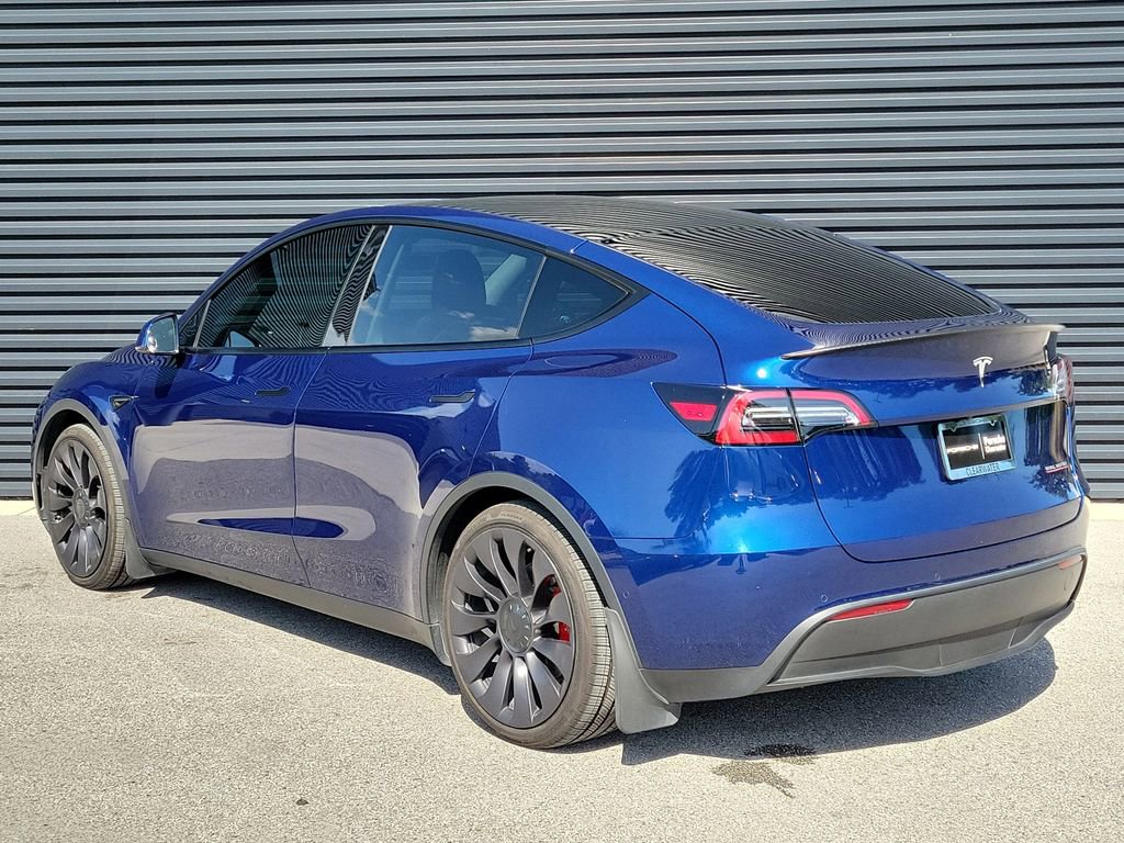 Used 2022 Tesla Model Y Performance AWD/4WD image 3