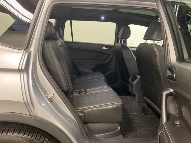 Used 2024 Volkswagen Tiguan SE R-Line AWD/4WD image 26