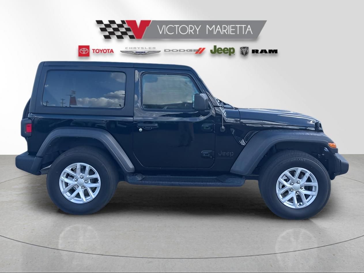 Used 2023 Jeep Wrangler Sport S image 3
