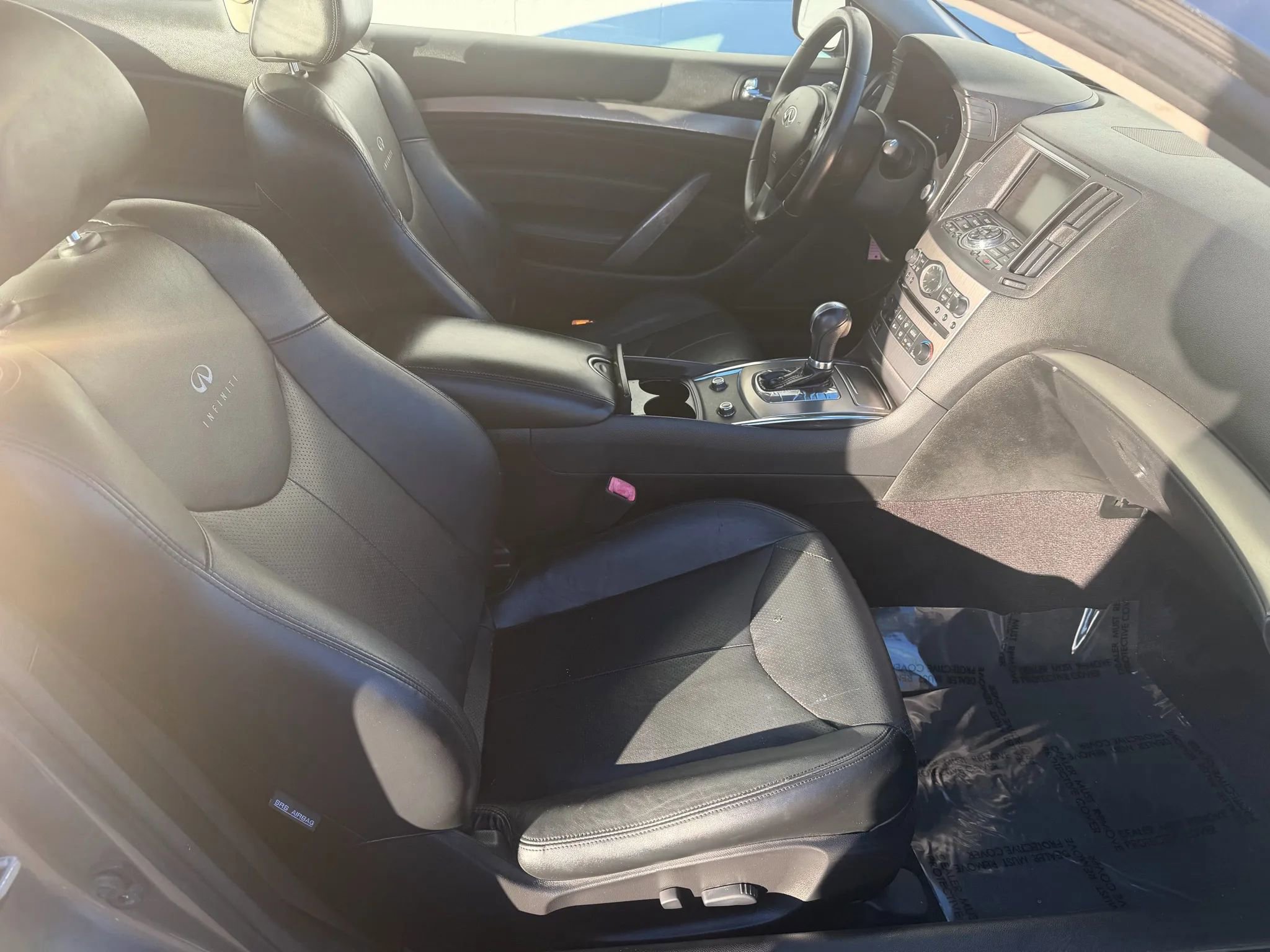 Used 2011 INFINITI G37 Journey w/ Premium Pkg image 15