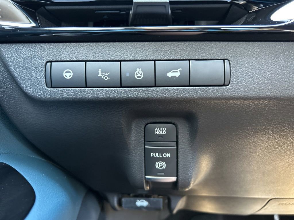 Used 2025 Nissan Murano Platinum w/ Cargo Package image 24