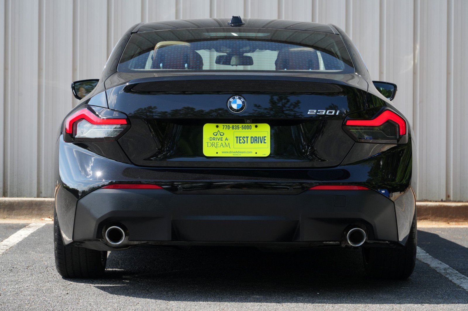 Used 2023 BMW 230i Coupe w/ Convenience Package RWD image 11