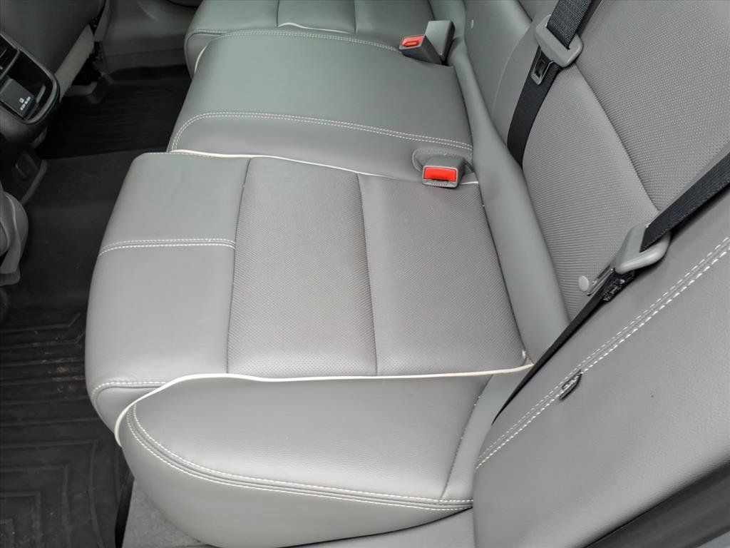 Used 2017 Chevrolet Impala Premier w/ Enhanced Convenience Package FWD image 23