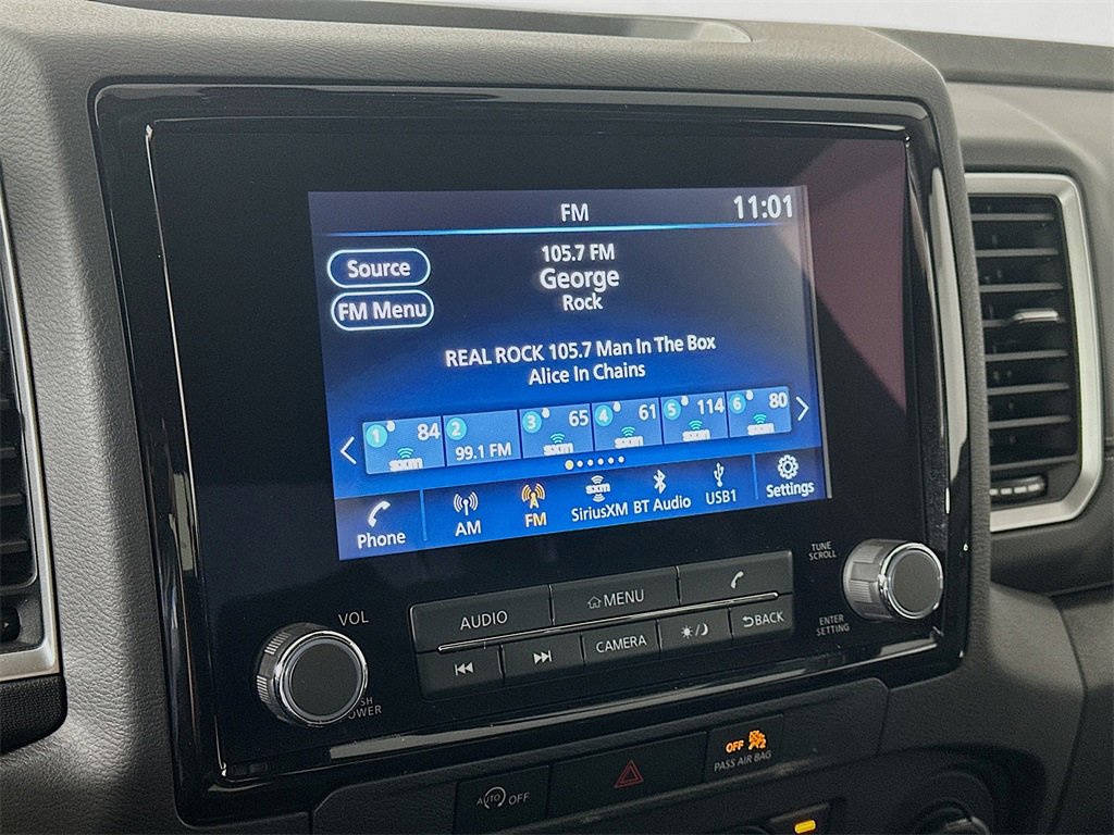 Used 2024 Nissan Frontier SV w/ SV Convenience Package image 17