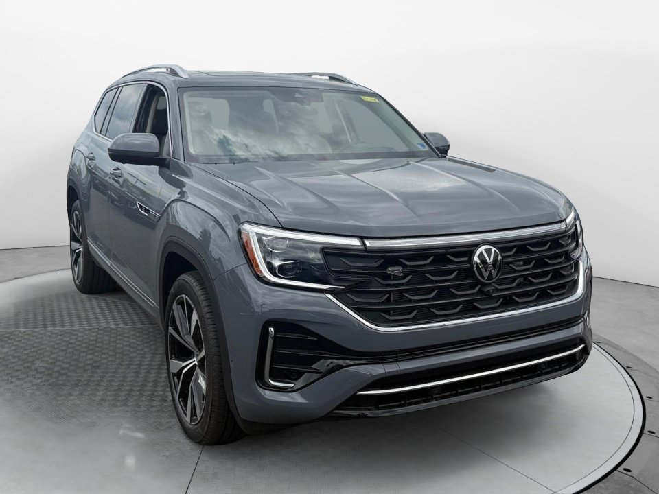 New 2026 Volkswagen Atlas SEL Premium R-Line