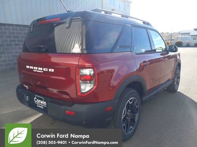 New 2025 Ford Bronco Sport Outer Banks image 3