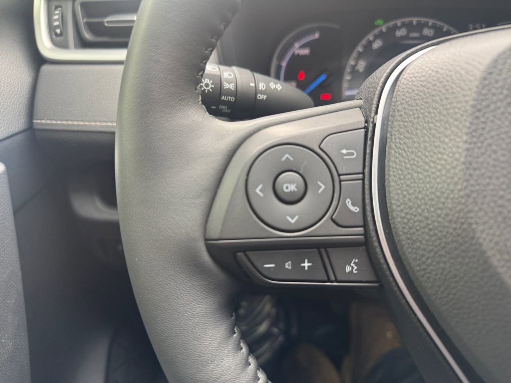 Used 2024 Toyota RAV4 XLE Premium image 29