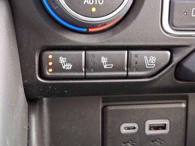 Used 2024 Chevrolet Suburban High Country image 30