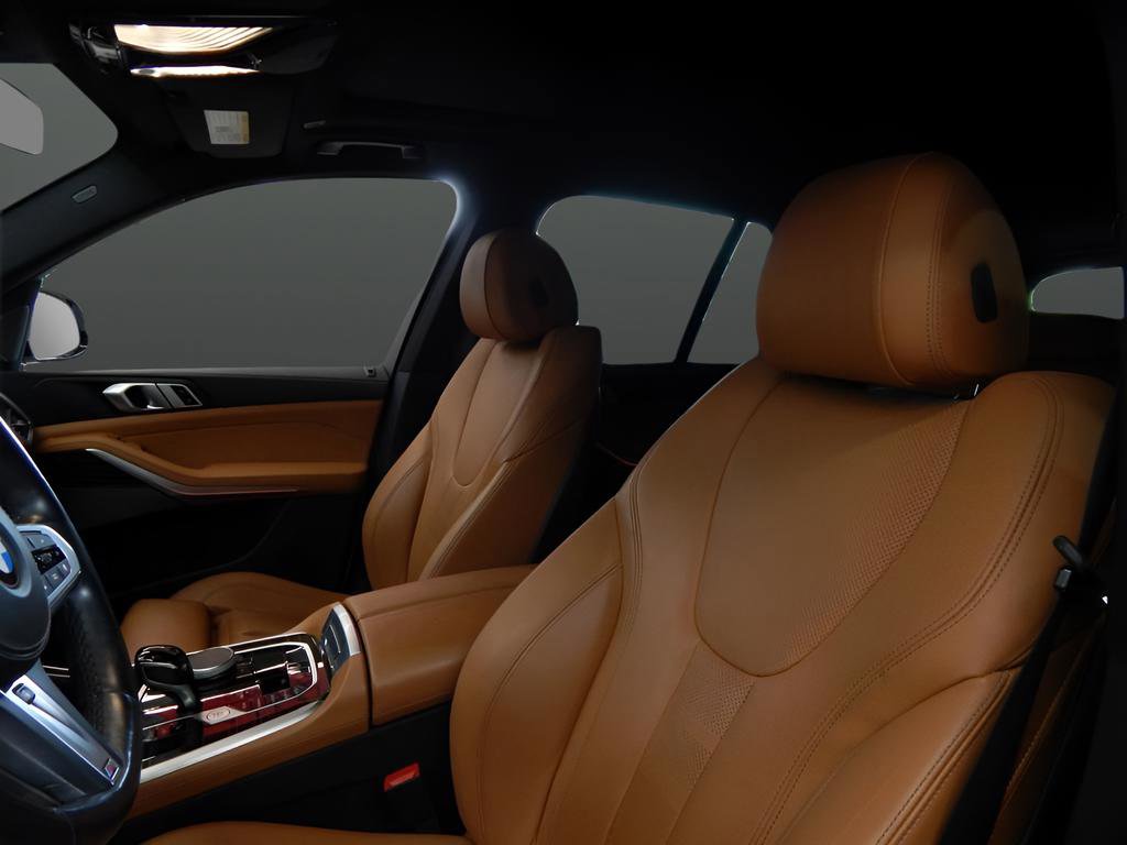 Used 2021 BMW X5 xDrive40i w/ M Sport Package image 16