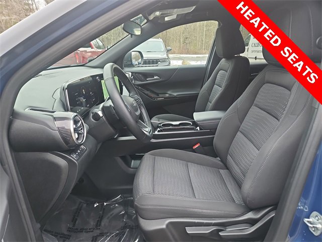 Used 2025 Chevrolet Equinox LT w/ Midnight Edition image 19