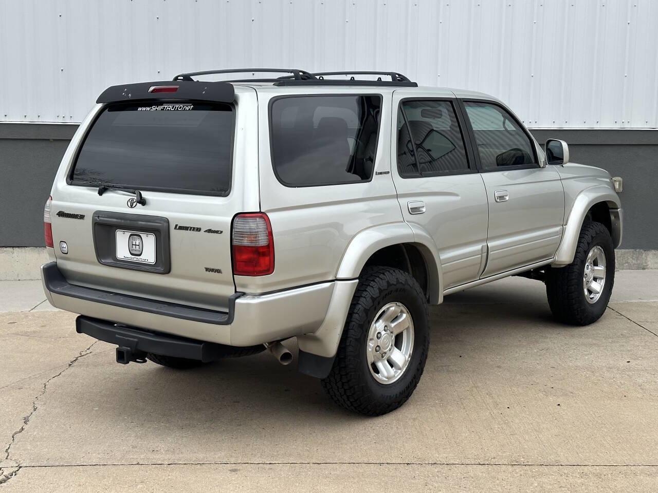 Used 2000 Toyota 4Runner Limited image 21