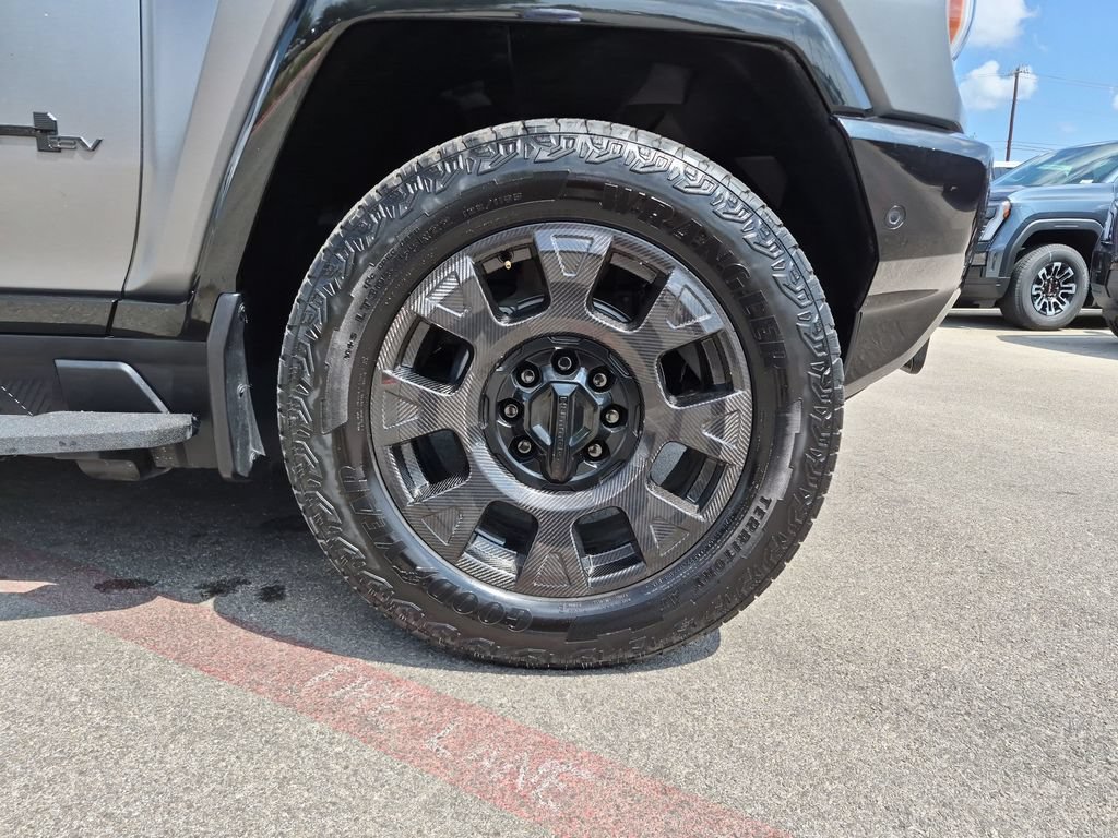 Used 2026 GMC Hummer EV 3X AWD/4WD image 16