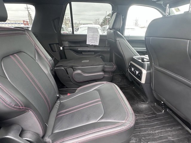 Used 2022 Ford Expedition Max Limited image 15