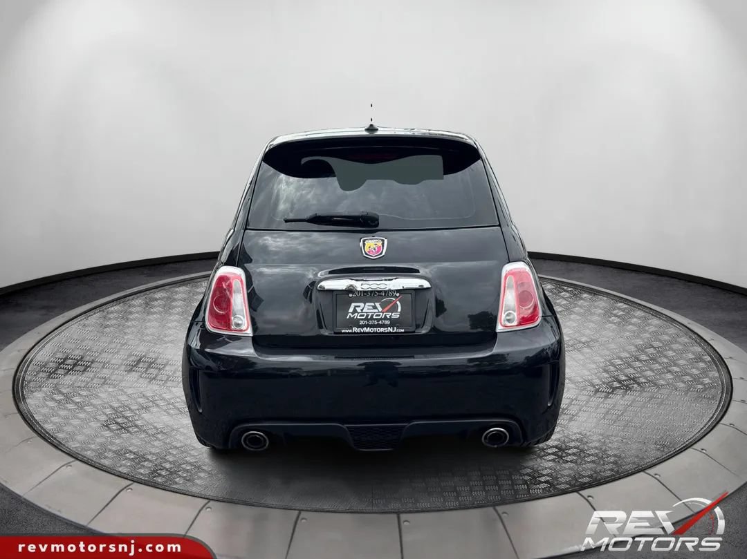 Used 2012 FIAT 500 Abarth w/ Safety & Convenience Pkg FWD image 4