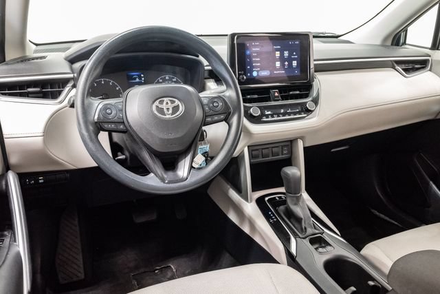Used 2024 Toyota Corolla Cross L FWD image 7