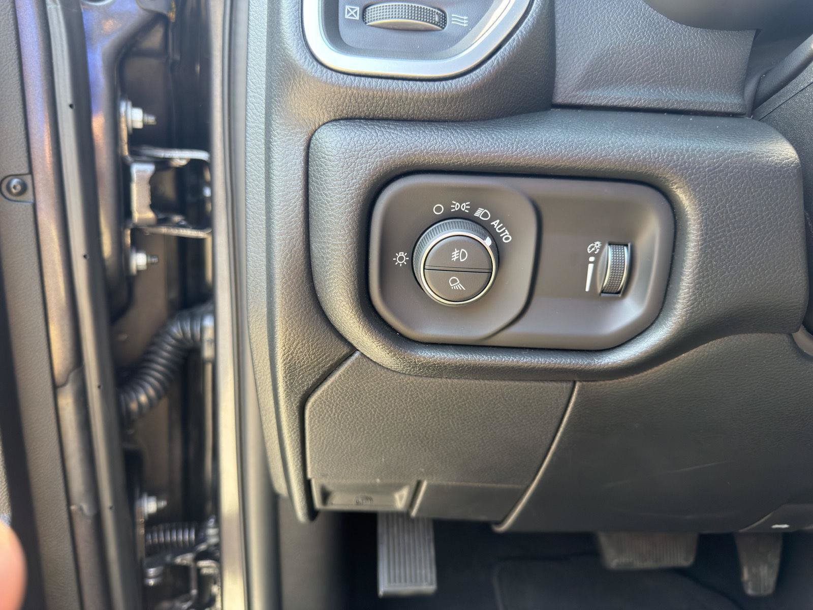 Used 2026 RAM 2500 Big Horn AWD/4WD image 27