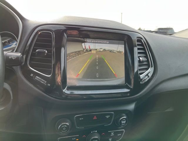 Used 2019 Jeep Compass Limited image 45