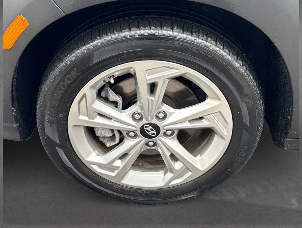 Used 2023 Hyundai Kona SEL image 12