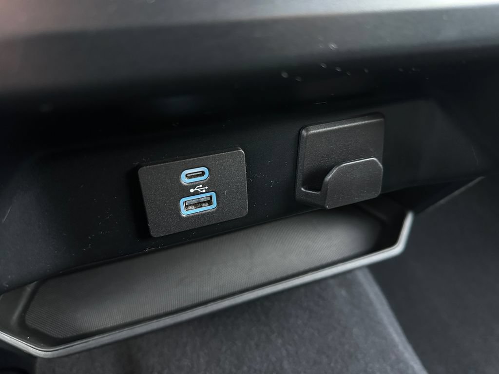 Used 2023 Ford F150 XL AWD/4WD image 19