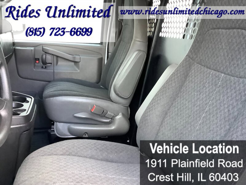 Used 2022 GMC Savana 2500 2500 w/ Driver Convenience Package image 18