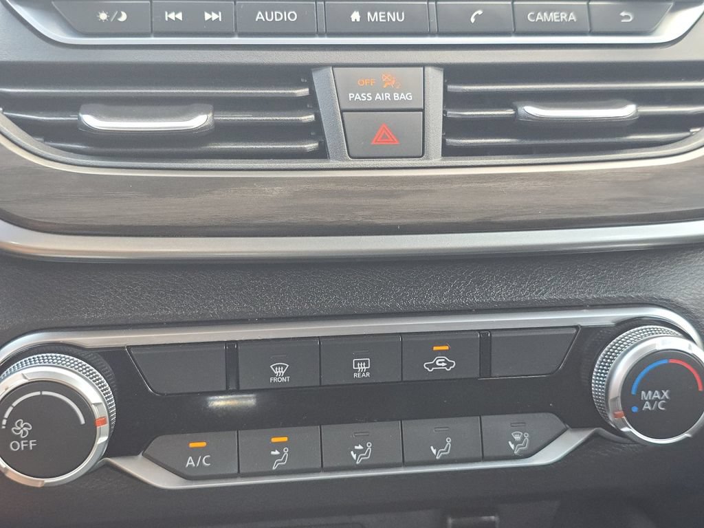 Used 2025 Nissan Altima 2.5 SV FWD image 28