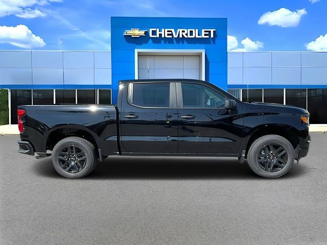New 2026 Chevrolet Silverado 1500 Custom RWD image 2