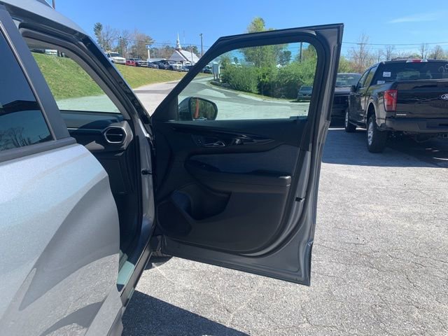 Used 2026 Chevrolet TrailBlazer LT w/ Driver Confidence Package image 14