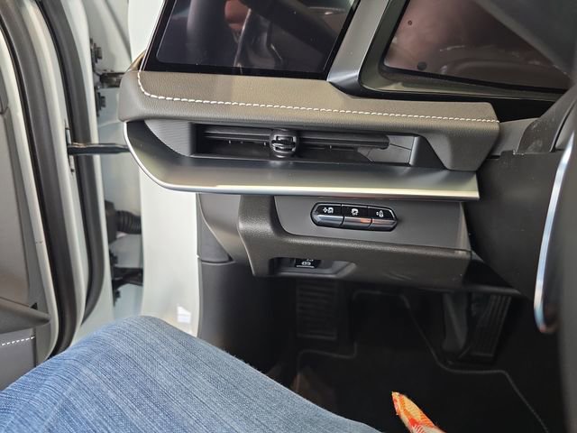 New 2026 Chevrolet Corvette Stingray Preferred Cpe w/ Z51 Performance Package image 15