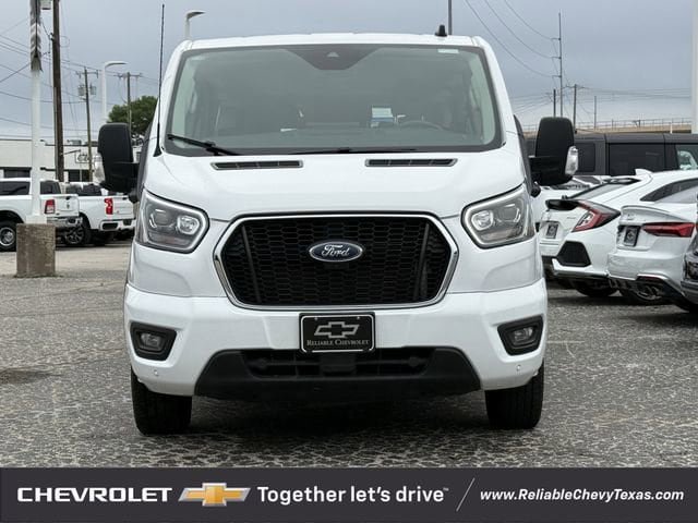 Used 2023 Ford Transit 350 XLT RWD image 3